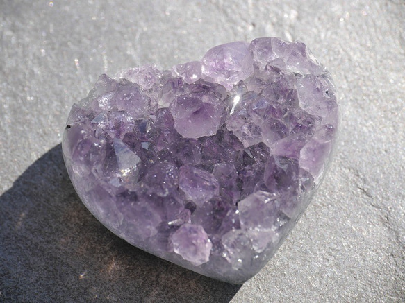 天然石アメジスト(ブラジル産)ハート型クラスター 約24g 約38×32×17mm 紫水晶[amh-191210-04] 10枚目の画像
