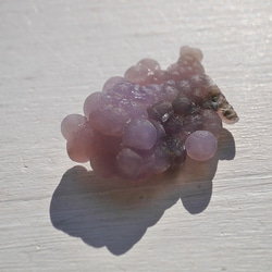 天然石グレープカルセドニー(インドネシア産)約3.2g約25mm 結晶原石ぶどう状紫玉髄[gc-200117-01LD] 2枚目の画像