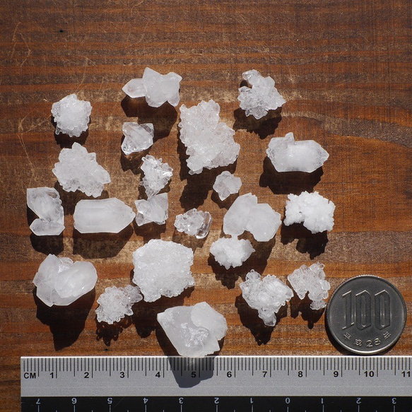 天然石モロッコ産水晶ミニ原石結晶約8～25mm約30～31g分詰合せ穴なしサイズミックス[mro-200207-011] 4枚目の画像