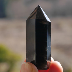 選べる♪天然石モリオン(チベット産)約30～38g高約48～57mm 研磨ポイント六角柱[mp-200305-02] 6枚目の画像