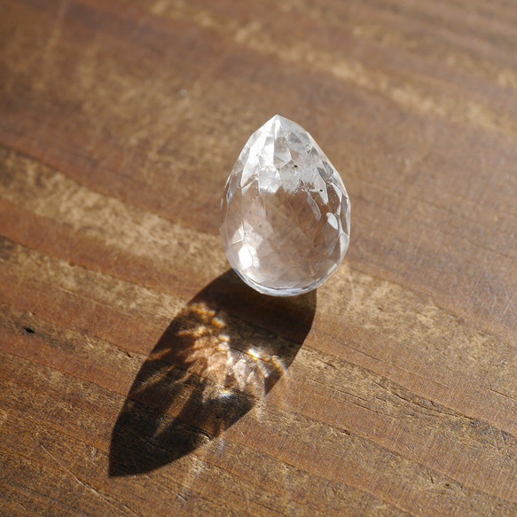 天然石ヒマラヤ水晶(ヒマラヤ山脈産)ころんとペアシェイプカット約23mm約5.9g 透明[hqpc-200315-05] 8枚目の画像