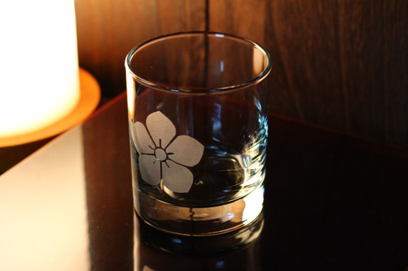 桔梗紋　和風　ロックグラス弐型　 3枚目の画像