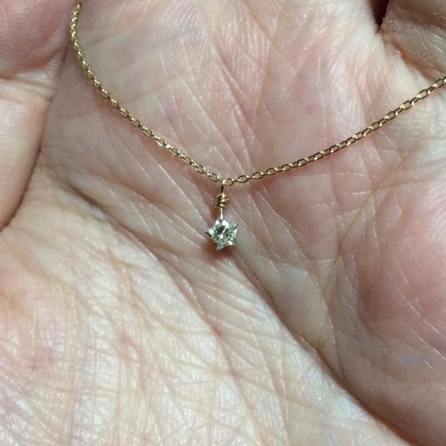 お星様ダイヤのひと粒ネックレス 0.130ct K18 ネックレス・ペンダント 