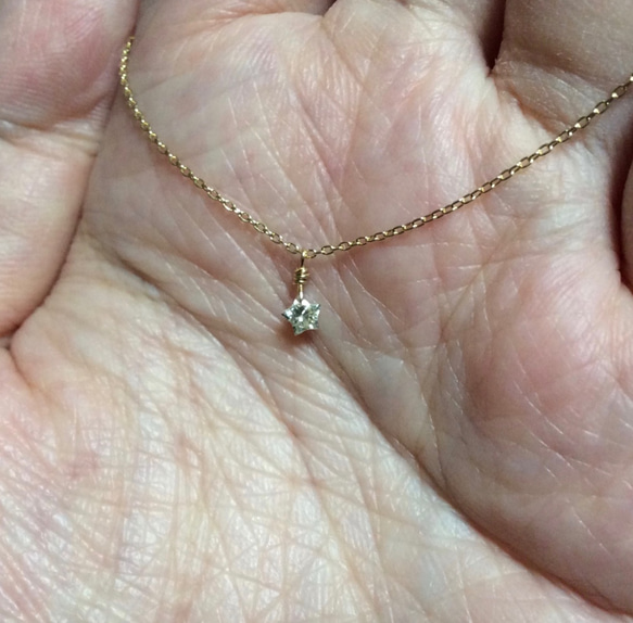 お星様ダイヤのひと粒ネックレス 0.130ct K18 ネックレス・ペンダント 