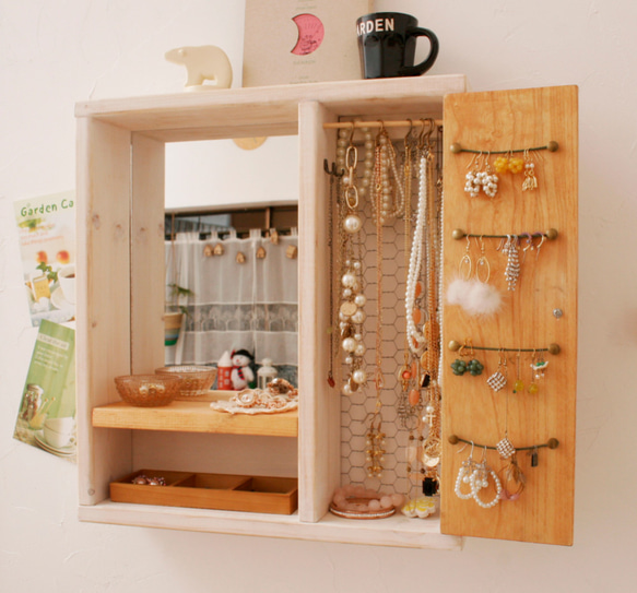 インテリアジュエリー収納ミラーハイタイプ　ブラウン☆ インテリアジュエリー収納ミラーハイタイプ ブラウン☆ （回転