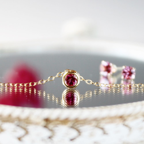 再入荷｜希少！マラヤガーネットのひと粒ピアス 4mm｜選べるピアス金具