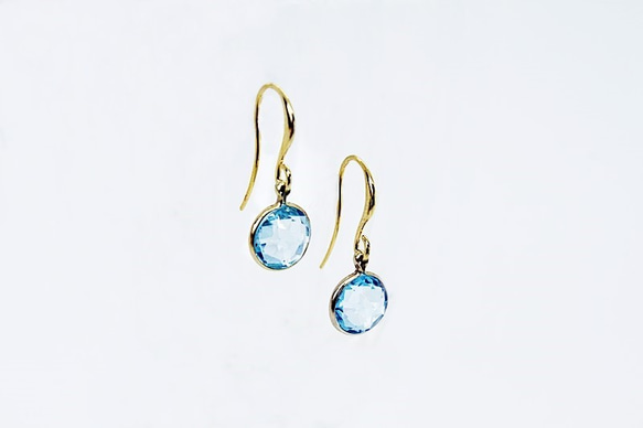 14Kgf｜Sky blue topaz earrings ピアス or イヤリング 2枚目の画像