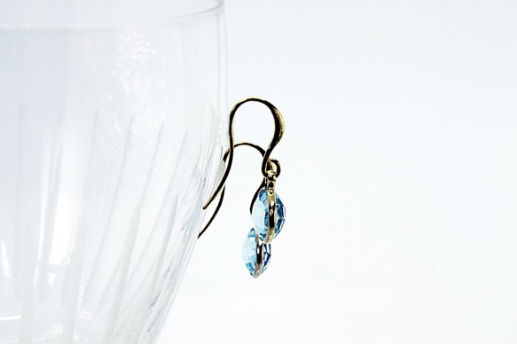 14Kgf｜Sky blue topaz earrings ピアス or イヤリング 4枚目の画像