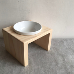 [防水] [實木] 寵物餐桌 單口碗架 附瓷碗 第4張的照片