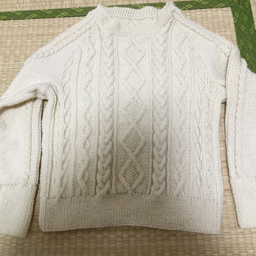 新品】アランセーター Mサイズ 生成り色 ラグランスリーブ