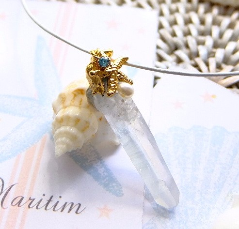 オーラクォーツ　クリスタルポイント　スターフィッシュネックレス