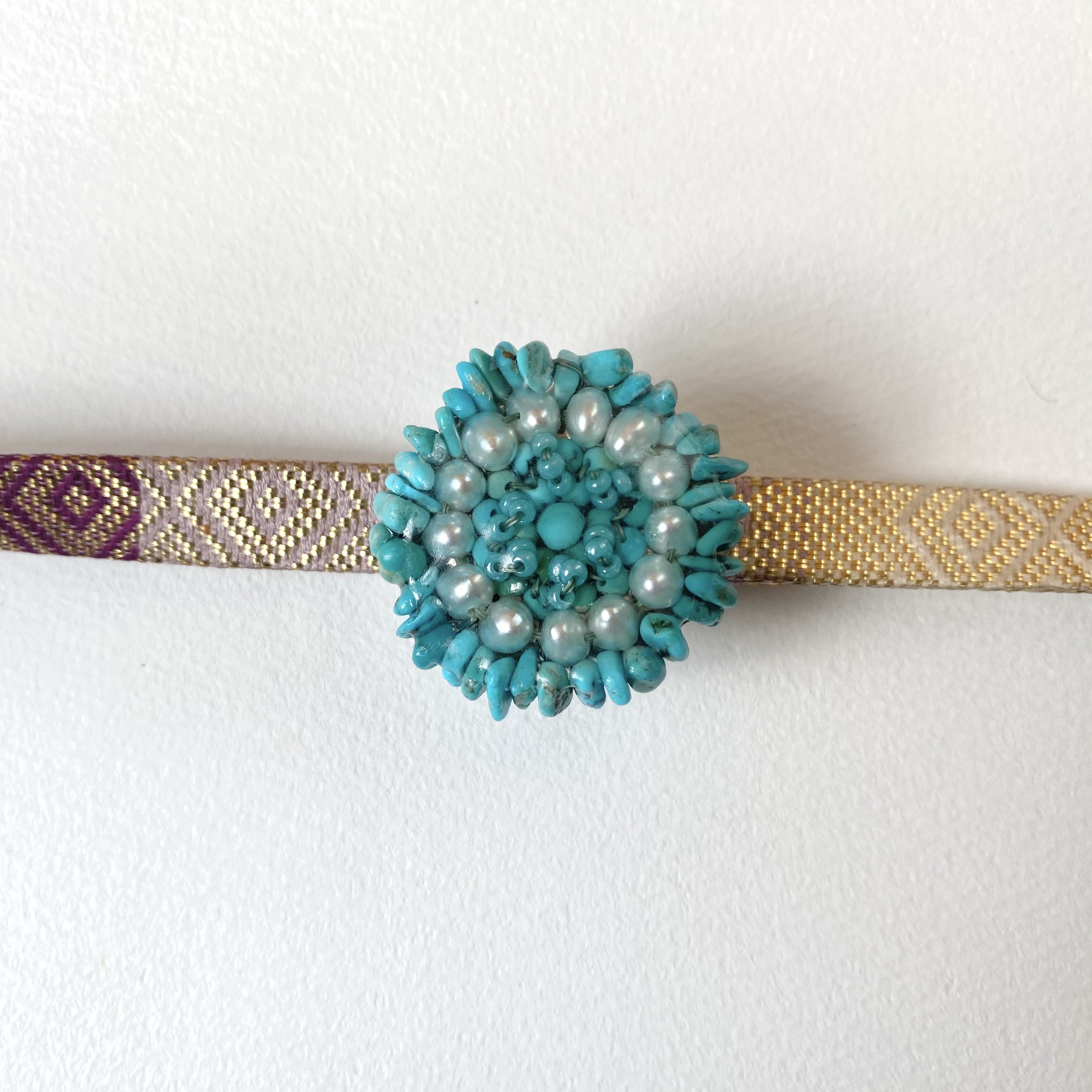 【帯留め】天然石ターコイズと淡水パールのお花
