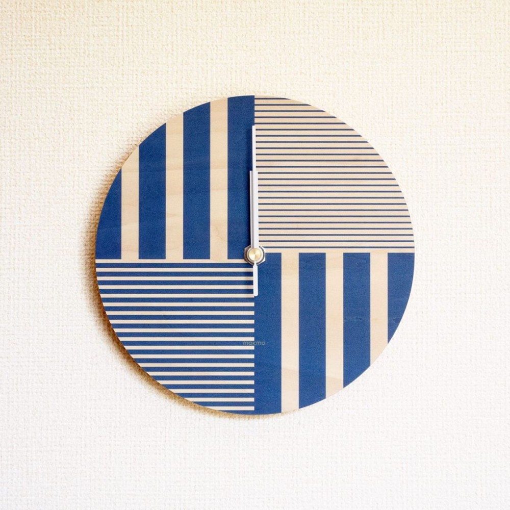 落ち着いた時間が流れる時計_木製［掛け時計］B04_Blue