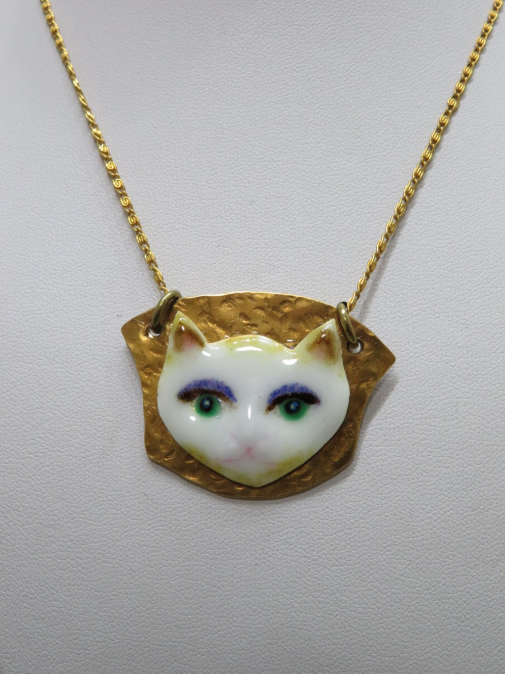 七宝・銀粘土・ガラス・彫金彫刻・レジン等のコラボ作品でアクセサリーから立体物額等手工芸教室＆販売