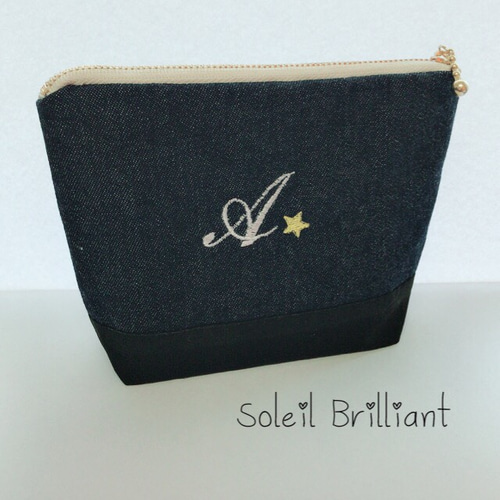 人気♡イニシャル刺繍ポーチ【STAR】 ポーチ Soleil Brilliant 通販