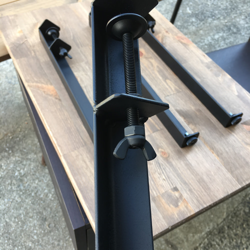 アイアンテーブル クランプ式キャスター付き ローテーブル・リビング