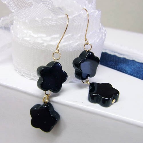 K10 オニキスの花 ピアス