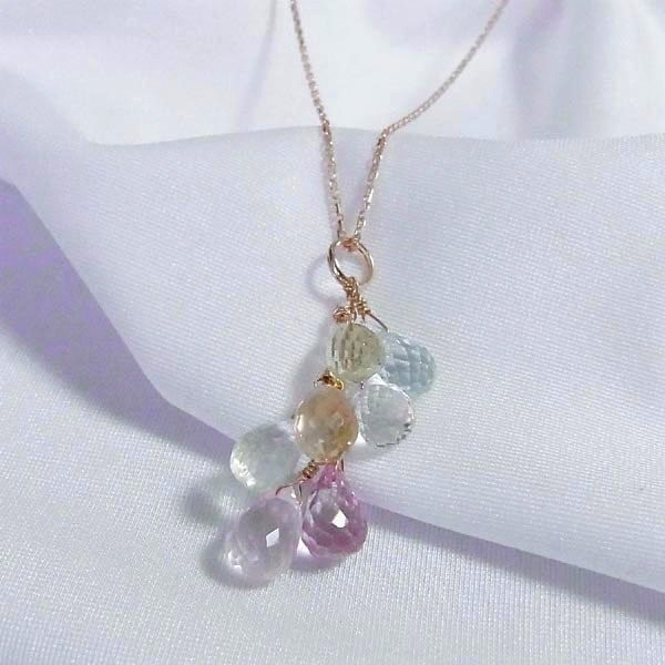 K18 自然の美しさ マルチしずくネックレス