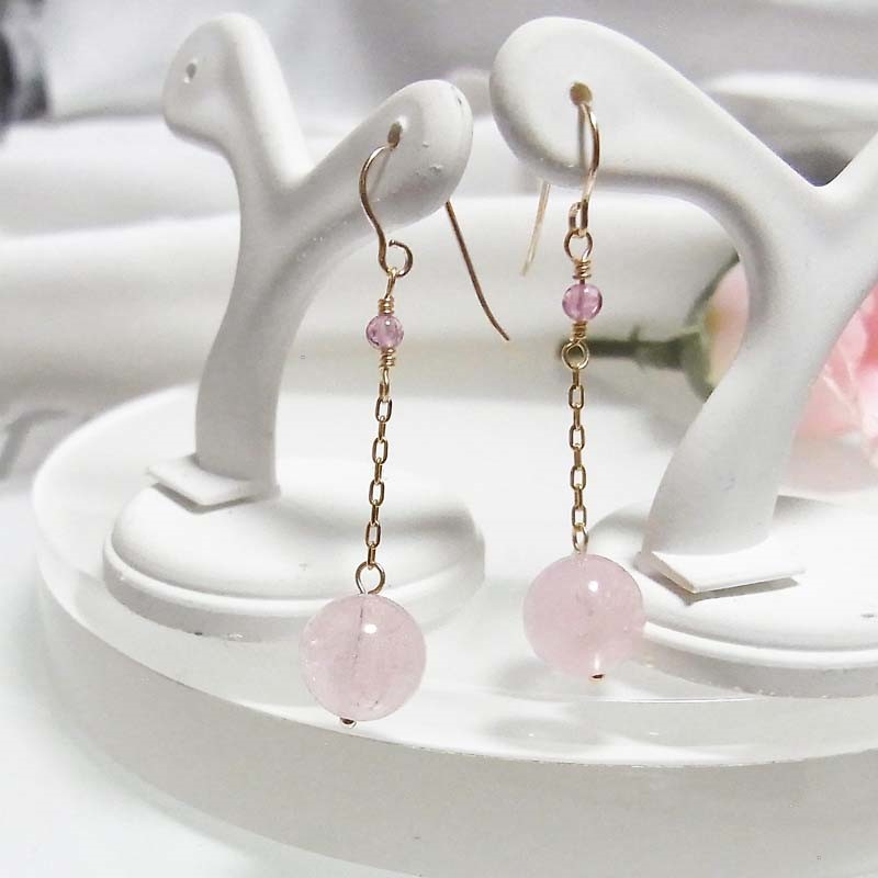 K18 まぁーるい モルガナイト ピアス