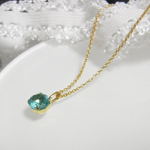 【本日特価】 グリーンアパタイト K18 ペンダントップ1.2ct アクセサリー