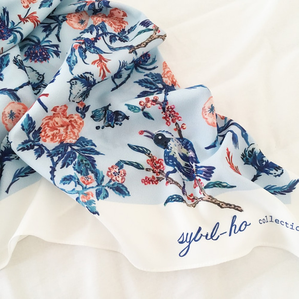 sybil-ho 淺色版花與果實 100X100cm 方形大絲巾 第3張的照片