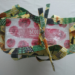 《送料無料》北欧の森柄 ナイロン製エコバッグとミニミニ巾着のセット 6枚目の画像
