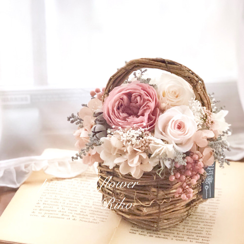 プリザーブドフラワー＊クラウドピンク籠アレンジ＊お誕生日