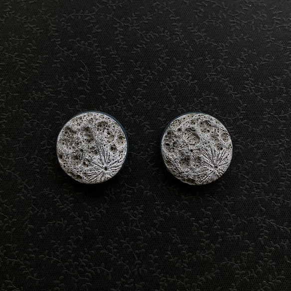 貼耳月球月亮軟陶耳環-moon polymer clay earrings 第1張的照片