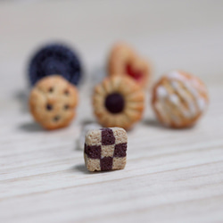 袖珍經典餅乾耳環 Miniature Classic Cookies Earring 第3張的照片