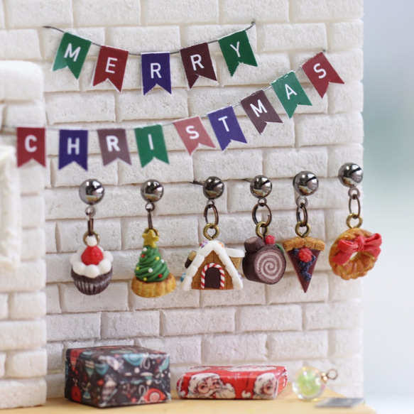 袖珍聖誕甜點耳環 Miniature Christmas Dessert Earring 垂吊式 第8張的照片