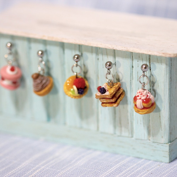 袖珍法式甜點耳環套組 Miniature French Dessert Earring Set 第3張的照片