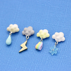 天氣多變化耳環 Miniature Weather Cloud Earring 雲朵彩虹雪花 第2張的照片