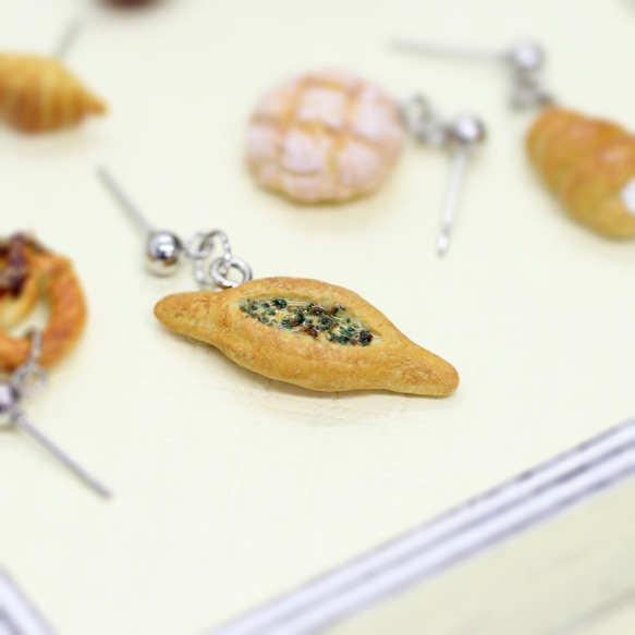 麵包嘉年華袖珍耳環-套組 Miniature Bread Carnival Earring Set 第5張的照片