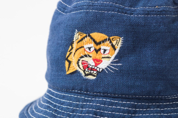 【値下げ】ユルかわいい虎刺繍！インディゴ染めの麻生地を使ったバケットＨＡＴ。(17SSS-012) 3枚目の画像