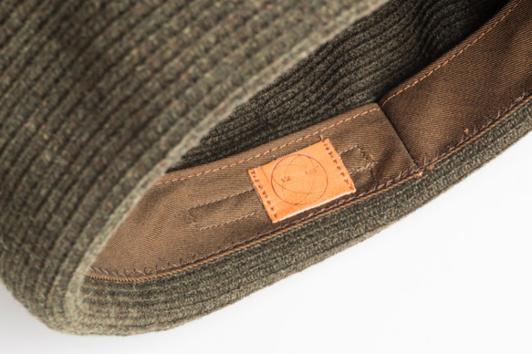 百搭貝雷帽，可時尚搭配任何裝束 淺灰色 17AWN-004 第3張的照片