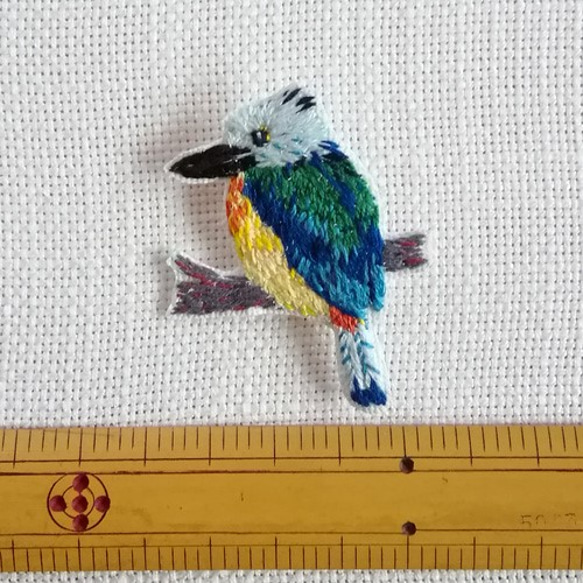 鳥☆彡 toridori刺繍ブローチ　008 1枚目の画像