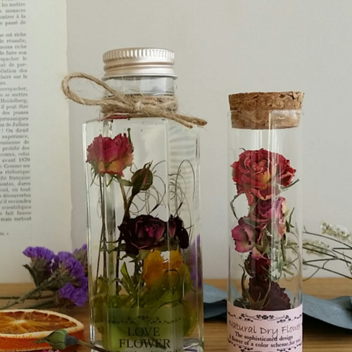 ハーバリウムとドライフラワーボトルのアレンジ・ローズセット3♬ ハー