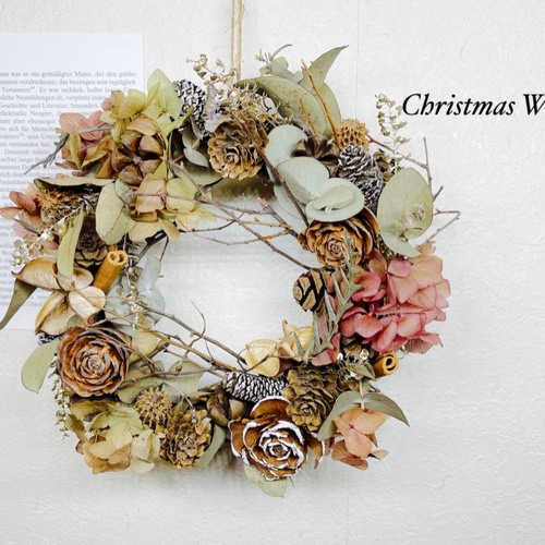 瀬戸内山帰来の実をシンプルに巻いた　ナチュラルなリース　ドライフラワー　① 新作のご案内】 「木の実のミニリース」 瀬戸内の森で育った様々