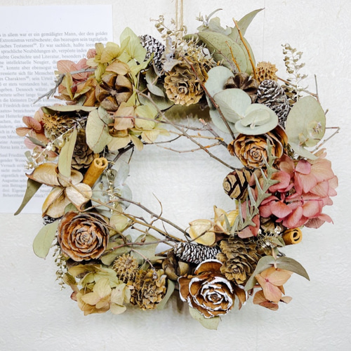 【魔女の棲む森 ～木の実と休日～】ドライフラワー リース フライングリース 魔女の棲む森 ～木の実と休日～】ドライフラワー リース