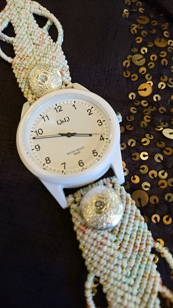 腕時計 マクラメ編みクリスマス 5枚目の画像