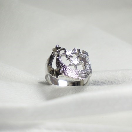 SILVER925 リング　月と星 4,050円