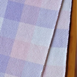 手織り・シルクコットンのチェックストール 5枚目の画像