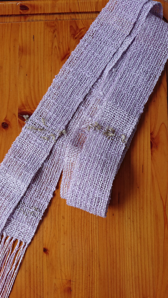 手織り・ビーズ糸を織り込んだ細いストール 6枚目の画像