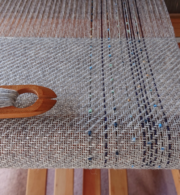 手織り・ラムウールのマフラー 4枚目の画像