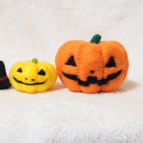 うさぎさんのハロウィン 羊毛フェルト ネザーランドドワーフ
