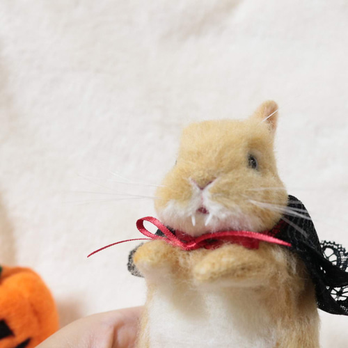 うさぎさんのハロウィン 羊毛フェルト ネザーランドドワーフ