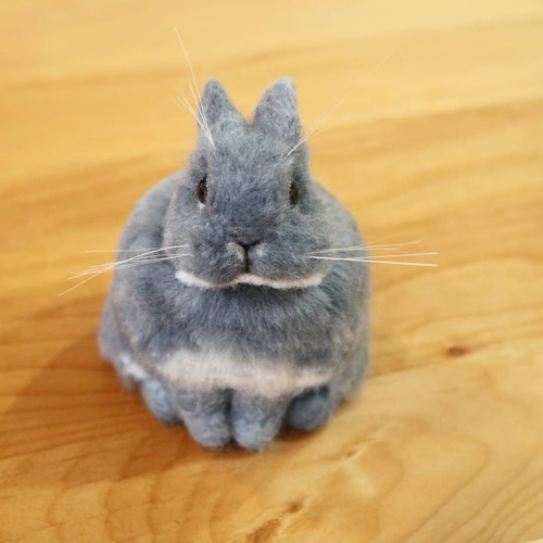 ブルーオターのうさぎさん ネザーランドドワーフ 羊毛フェルト