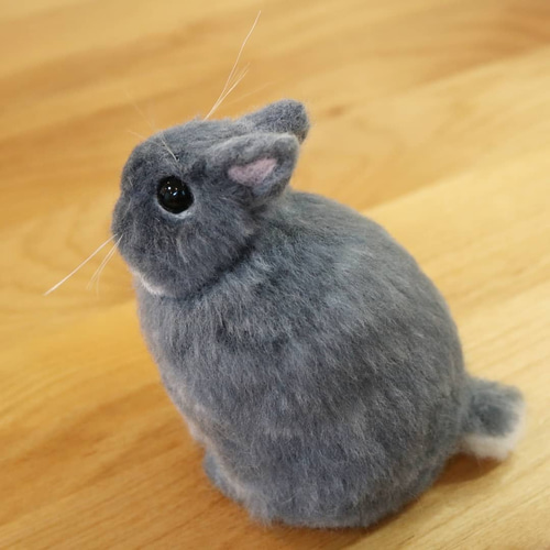 u.☆様オーダー 羊毛フェルト うさぎ お座りドワーフ(ゆきちゃん)確認