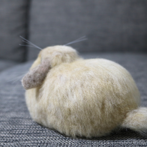 りん　羊毛フェルト ロップイヤーのうさぎさん リンクス 羊毛フェルト 羊毛フェルト