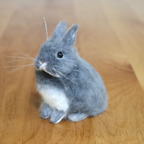 ブルーオターのうさぎさん 羊毛フェルト ネザーランドドワーフ グレー